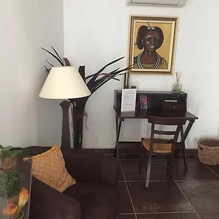 فندق مبيت وإفطار De La Dans Les Oliviers 4*