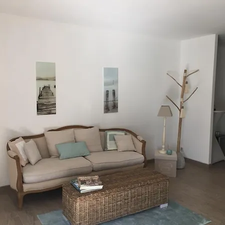 Nocleg ze śniadaniem De La Dans Les Oliviers