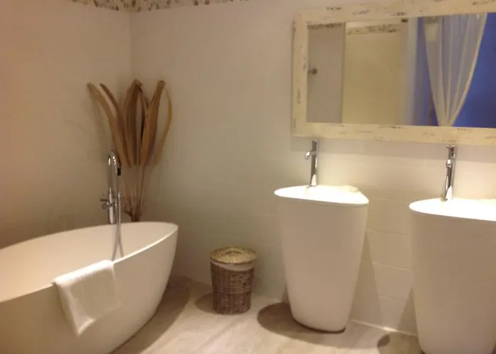 De La Dans Les Oliviers Gallargues-le-Montueux